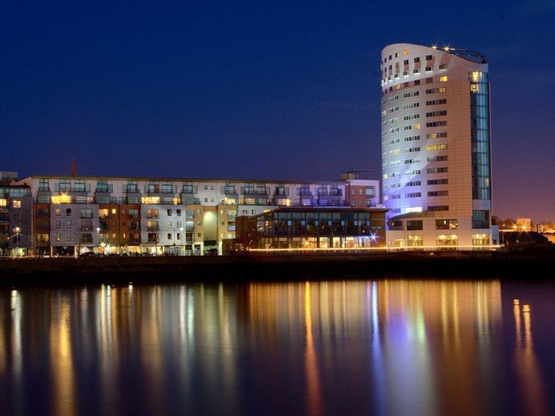Clayton Hotel ลิเมอริค ภายนอก รูปภาพ