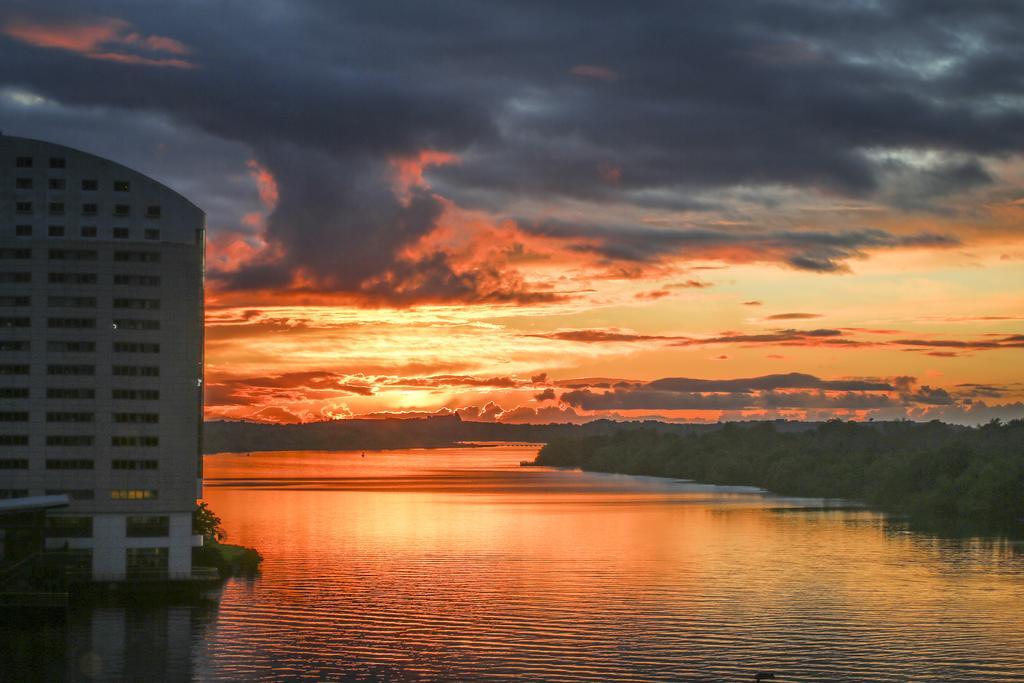 Clayton Hotel ลิเมอริค ภายนอก รูปภาพ